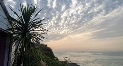 La Bayeuzen - Cabane Balnéo vue Panoramique sur Mer - Normandie Arromanches