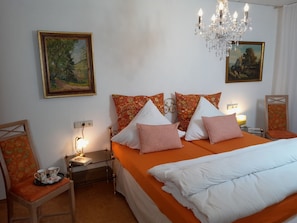 1 bedroom, WiFi, bed sheets - Charming apartment in the Rhine-Main-Region (Eichenbühl)