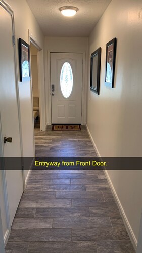 AggieLand Vacation House!  Charming 3-BR 2-BA only 3 miles from Texas A&M Campus