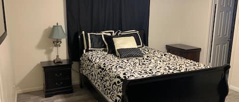 3 Schlafzimmer, Bügeleisen/Bügelbrett, Reisekinderbett, WLAN