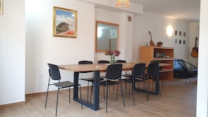 Dining - Vacation home in the Neretva delta, 10 minutes from the Adriatic Sea (Opuzen)