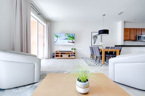 TV, ping pong - Waterslides/Gated Resort/Close 2 Disney (Kissimmee)