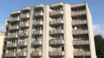 Apartment, 1 Bedroom, Balcony | Front of property