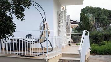 Enceinte de lâhĂ©bergement