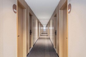 Interior - Homeinn Ease Hotel (Beijing Capital Gymnasium Baishiqiao South Subway Station) (Beijing)