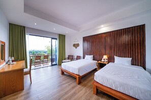 Panoramic Double or Twin Room, River View - Palm River Boutique (Da Nang)