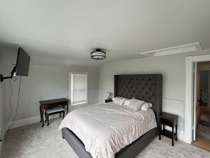 3 室のベッドルーム、WiFi、ベッドシーツ