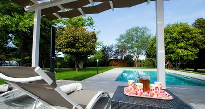 Villa Asia 2-bedroom villa with heated swimming pool and AC Trasimeno Lake