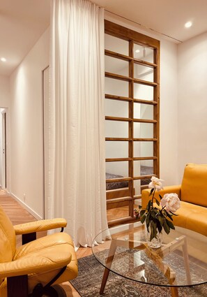 Interior - An Attractive Flat near by St Germain, Jardin du Luxembourg (Paris)