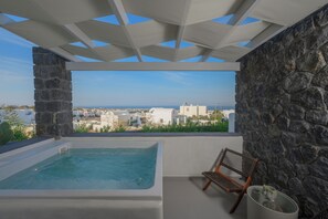 Pearl Villa with Sea View & Hot Tub | 私人 Spa 浴池
