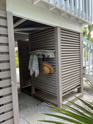 Property grounds - Waterfront Island Home with Heated Pool & Dock – Walk to Pristine Beach - Kayaks (Placida)