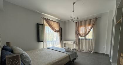 Aetheria villa Kefalonia, 6 bedrooms, all with extra long beds,