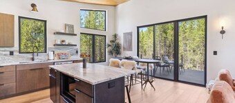 Close to Glacier Park Entrance