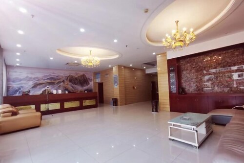Jixi Yuxuan Hotel