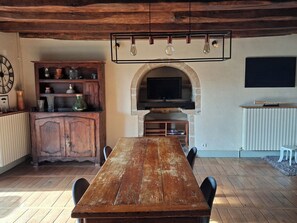 Dining - Guest house (Rouffiac)