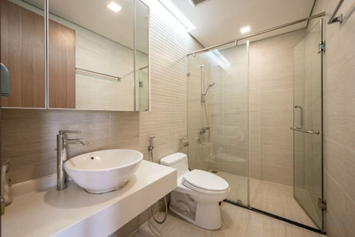 Bathroom | Shower, rainfall showerhead, designer toiletries, hair dryer