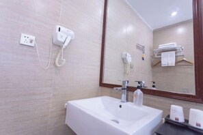 Unclassified image, 4 of 87, button - YeNanning East Railway Station Jiuquwan Hot Spring) (Nanning)