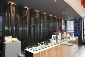 Unclassified image, 2 of 25, button - Winterless Hotel (Beijing XiDiaoyutai Subway Station branch) (Beijing)