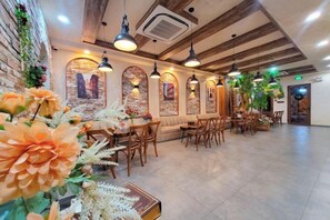 Unclassified image, 2 of 4, button - Juliet Boutique Hotel - Sunset Town (Phu Quoc Island)