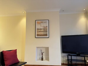 Interior - Comfortable Maisonette (Flat) in London (Sutton)