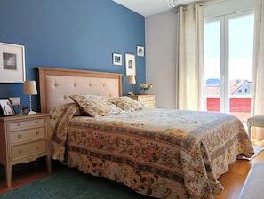Appartement | 3 chambres, fer et planche à repasser, draps fournis