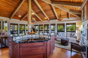 Interior - Hale Manulele near Hanalei (Princeville)