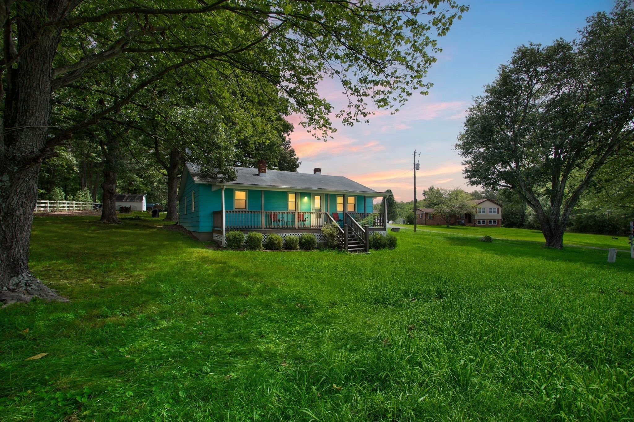 NEW LISTING! The Road House (2-Bedroom Cabin) - Pets Allowed by RedAwning