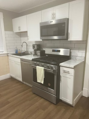 Microwave, oven, stovetop, dishwasher