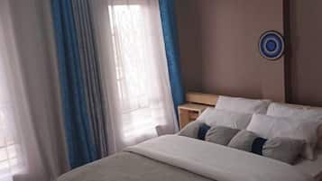 1 bedroom, iron/ironing board, WiFi