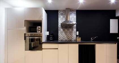 The house of friends