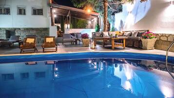 Piscina stagionale all'aperto