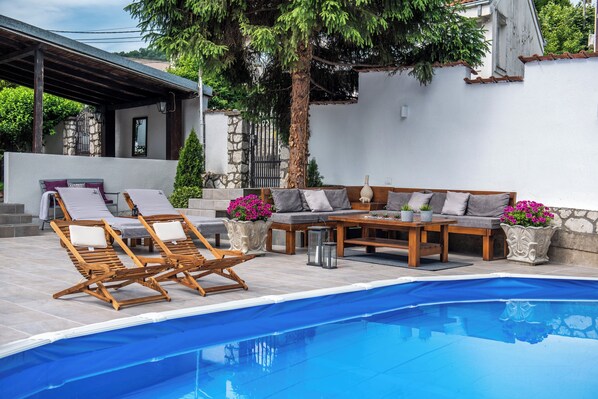 Seasonal outdoor pool