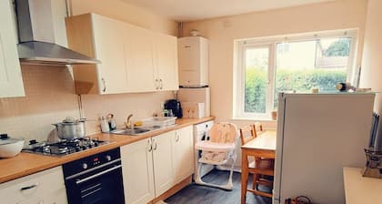 Female and Couple Friendly Single Room