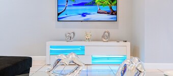 All what you need to enjoy Miami Charming 3-bedroom house in welcoming Homestead