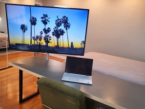 1 室のベッドルーム、WiFi