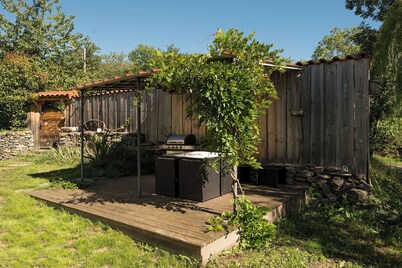 L'Ange : Between mountains and valleys House with pool table