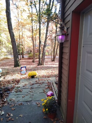 Exterior detail - Charming 2-bedroom B&B in Honey Brook with WiFi, fitness room
bed and breakfast (Honey Brook)