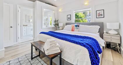 Hidden Gem - Luxury Living - Walk Everywhere