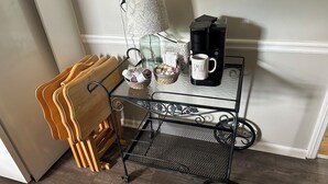 Interior - Charming newly remodeled 3-bedroom house in the heart of Cleveland Tennessee (Cleveland)
