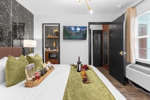 1 habitación, escritorio, wifi gratis y ropa de cama