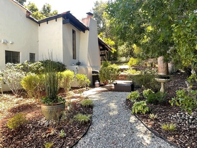 Lovely Furnished Stanford Campus Home for 1-2  Months Late Summer/Fall 2026