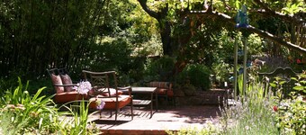 Lovely Furnished Stanford Campus Home for 1-2  Months Spring 2025