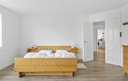 4 bedroom nice home in Harboøre
