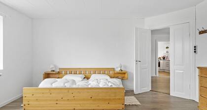 4 bedroom nice home in Harboøre