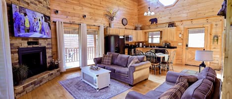 Smart TV, fireplace