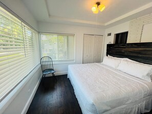 3 bedrooms, iron/ironing board, free WiFi, bed sheets - Oasis Amidst Everything! (Fort Lauderdale)