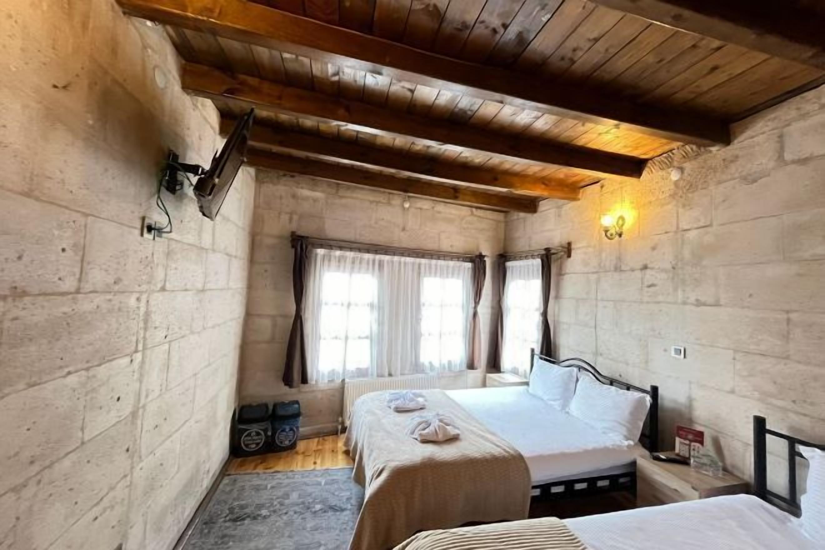 Lydisolert og sengetøy