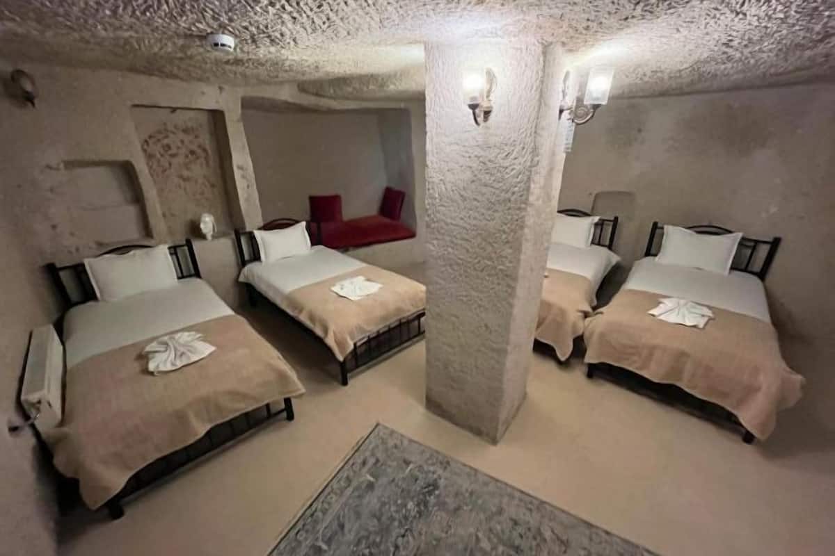 Soundproofing, bed sheets