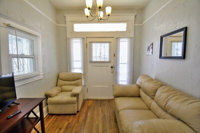 Entire Home Near UTEP 