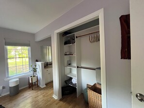 Interior - Austin Zen Oasis (Austin)